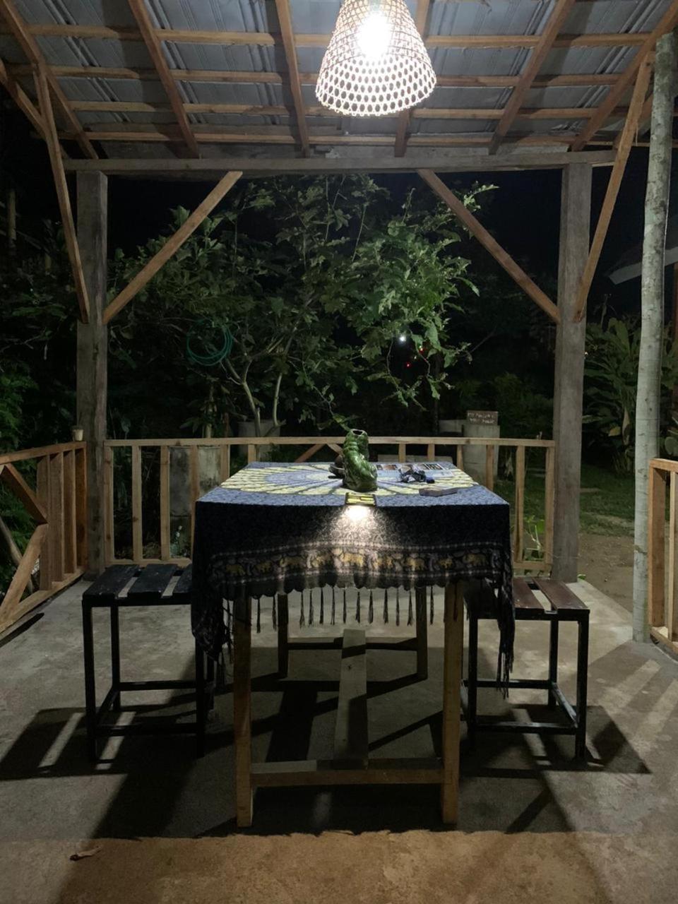 Citra Homestay Tetebatu Exterior foto